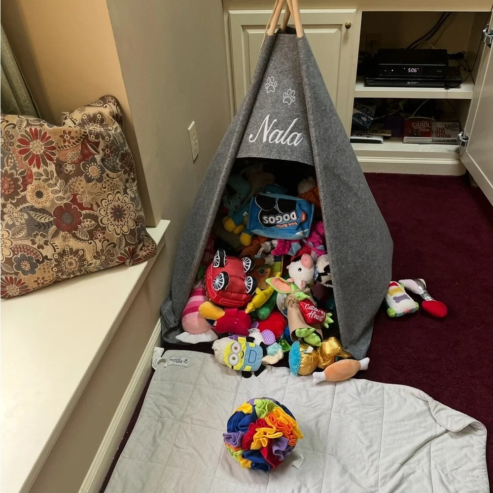 N/A cozy gray